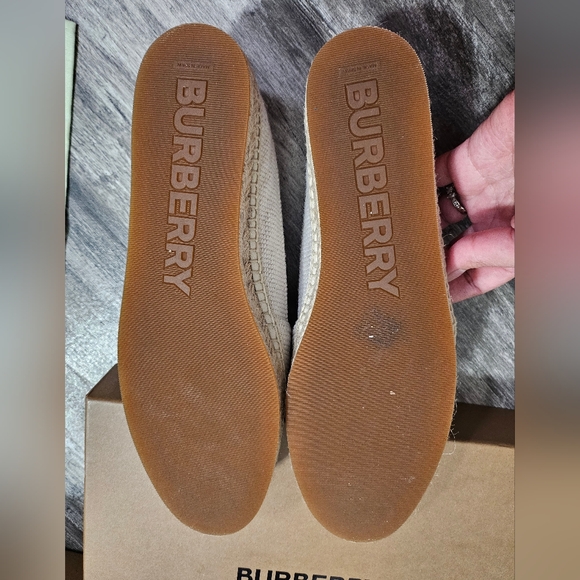 Burberry Tabitha Logo Espadrille Flats - Picture 5 of 9